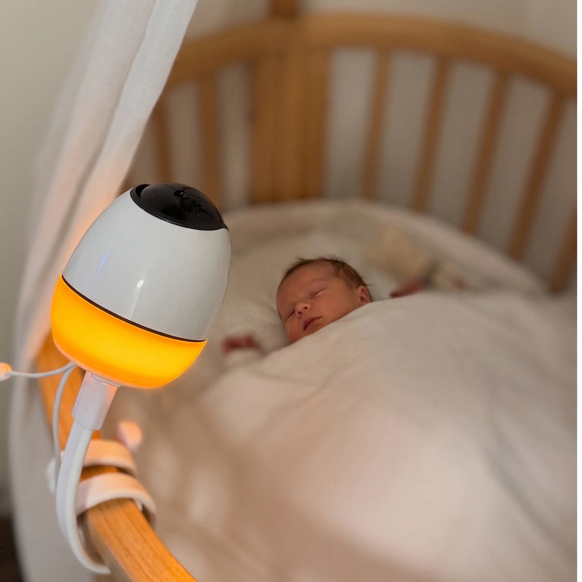Babycall med to kameraer og nattlys + dobbel babymonitor